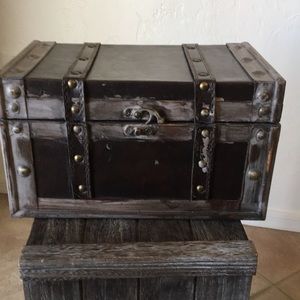 hobby lobby toy chest